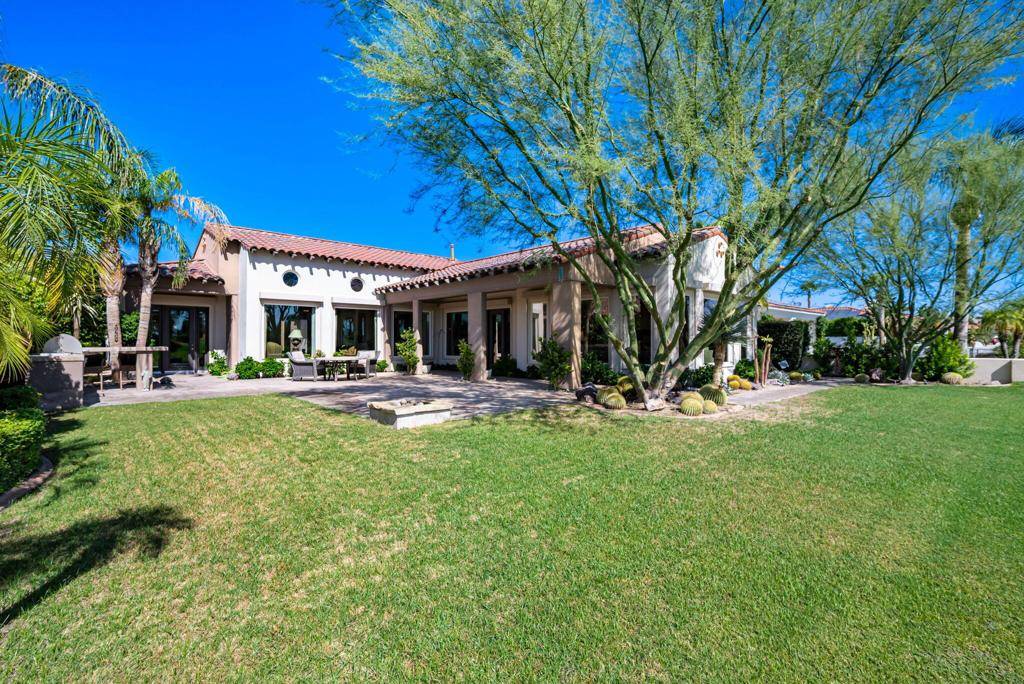 Rancho Mirage, CA 92270,326 Loch Lomond RD
