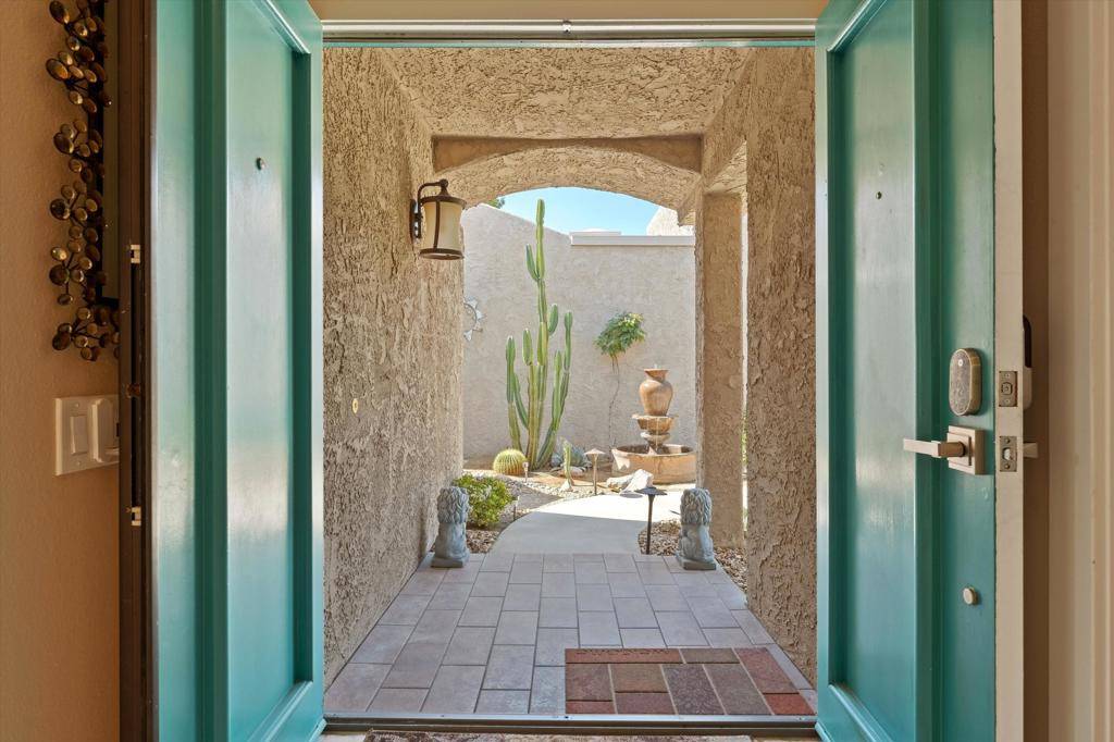 Palm Springs, CA 92264,2930 Calle Arandas
