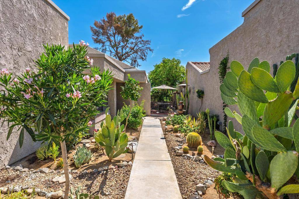 Palm Springs, CA 92264,2930 Calle Arandas