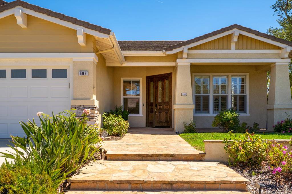 Newbury Park, CA 91320,696 Via Vista