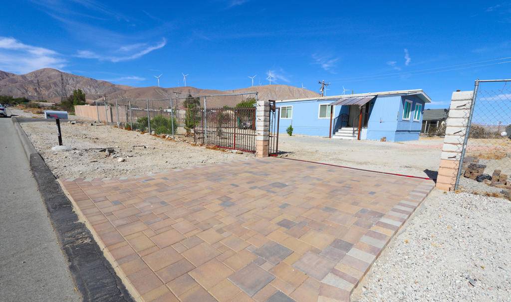 Whitewater, CA 92282,13474 Joshua RD