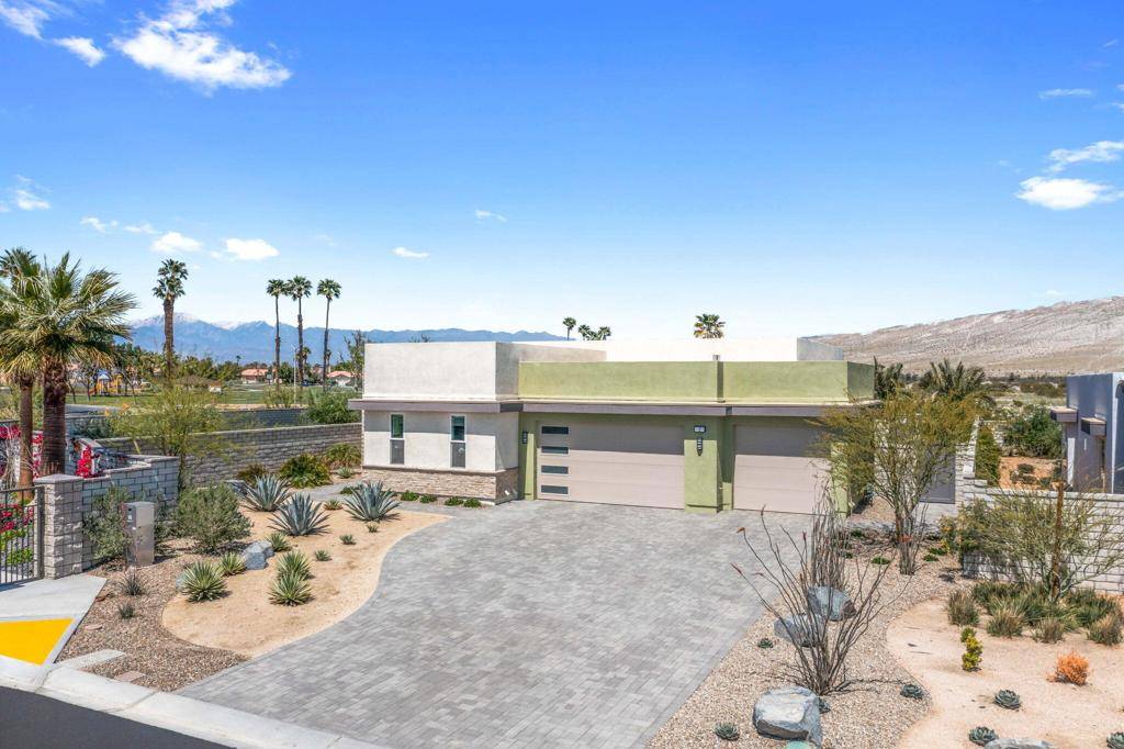 Rancho Mirage, CA 92270,2 Iridium WAY