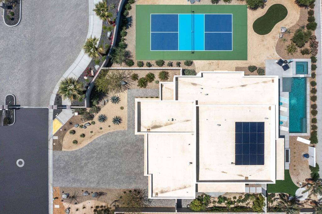 Rancho Mirage, CA 92270,2 Iridium WAY