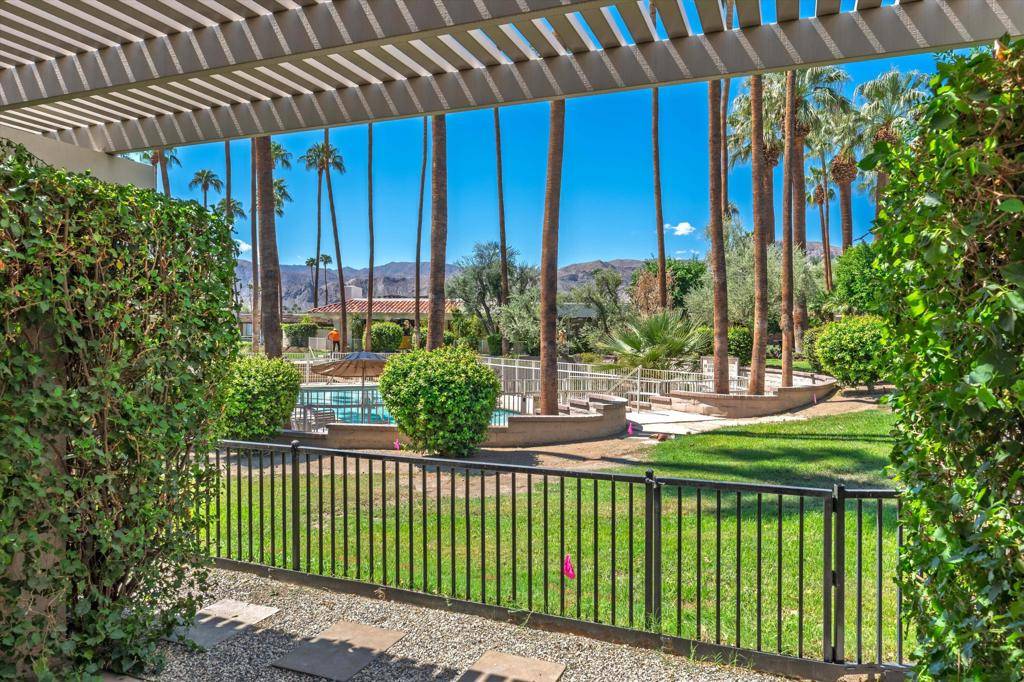 Rancho Mirage, CA 92270,3 Bryn Mawr ST