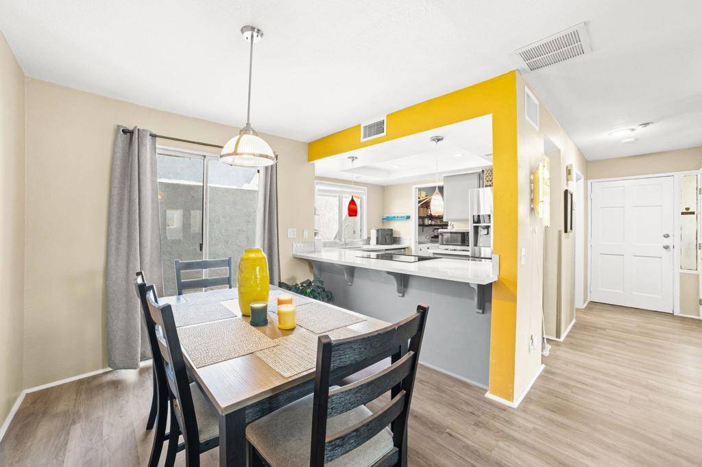 Palm Springs, CA 92262,280 S Avenida Caballeros #268