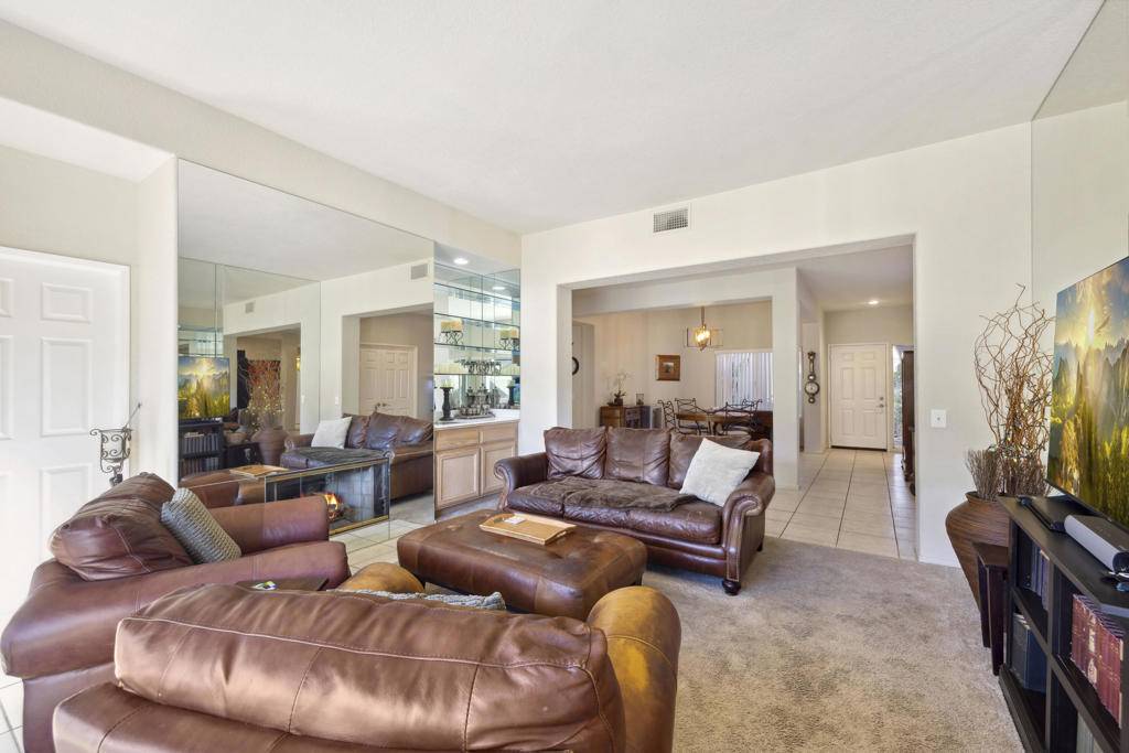 La Quinta, CA 92253,48538 Via Amistad