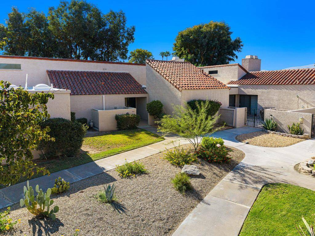 Rancho Mirage, CA 92270,330 Forest Hills DR