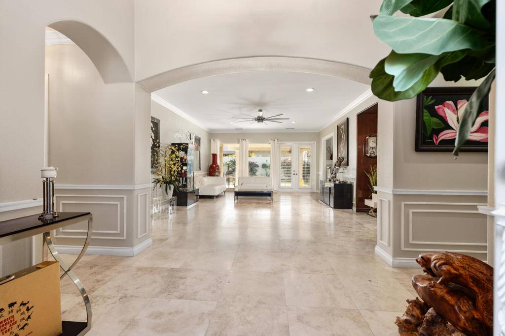 Rancho Mirage, CA 92270,6 Voltaire CT