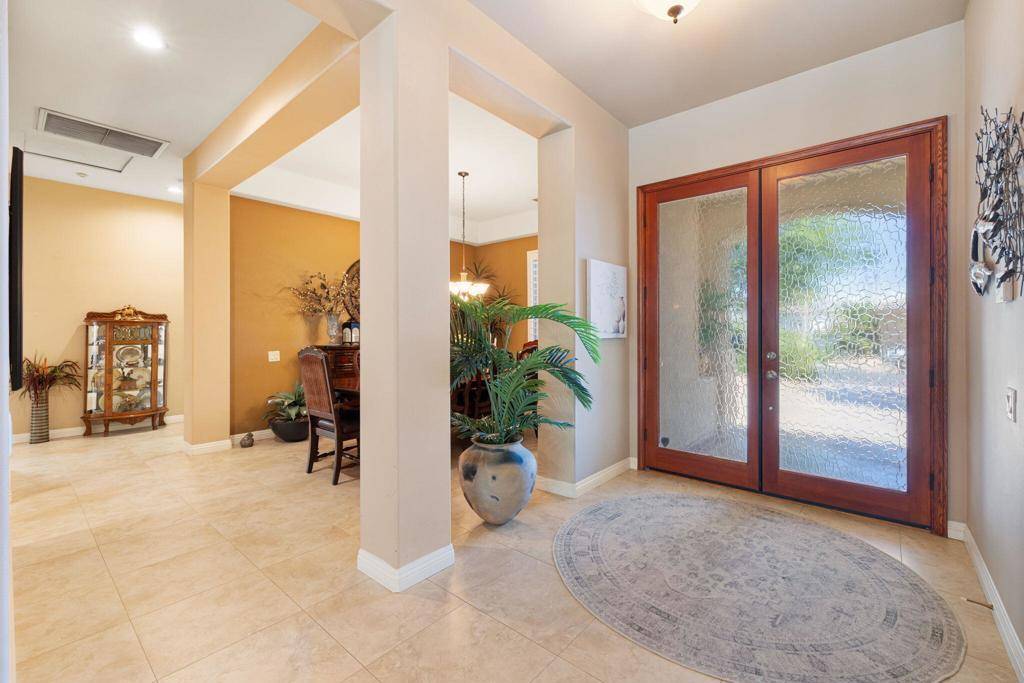 Palm Desert, CA 92260,11 Hillcrest DR