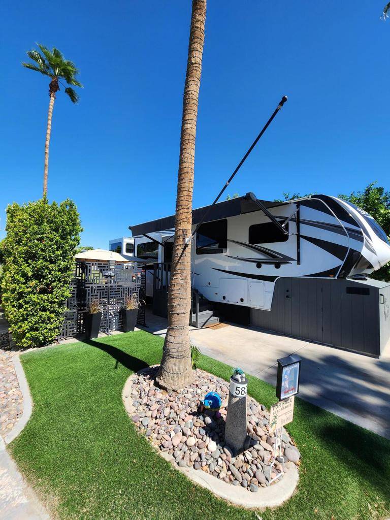 Cathedral City, CA 92234,69411 Ramon RD #582