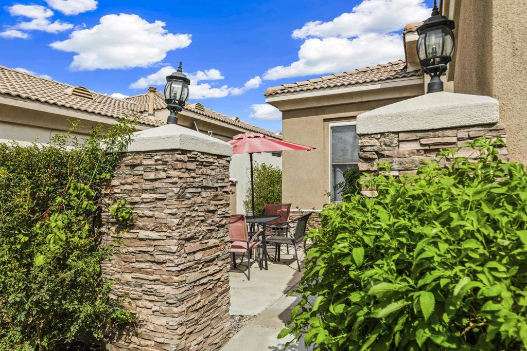 Indio, CA 92201,44108 Royal Troon DR