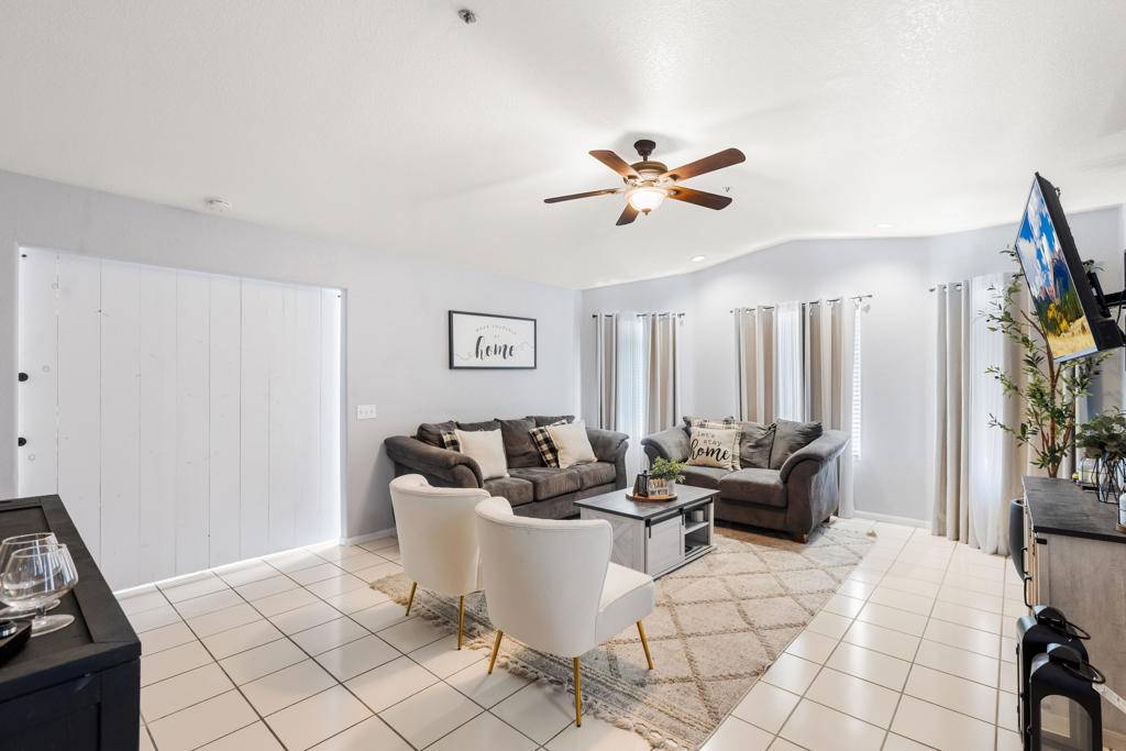 Desert Hot Springs, CA 92240,67760 Pequena DR