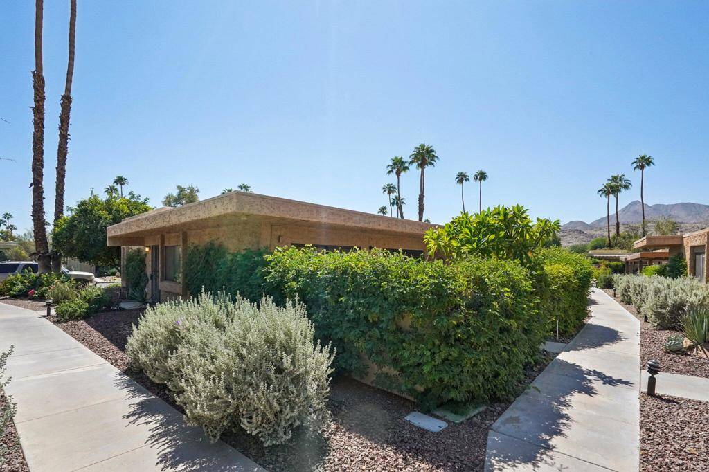 Palm Springs, CA 92264,2201 Los Patos DR