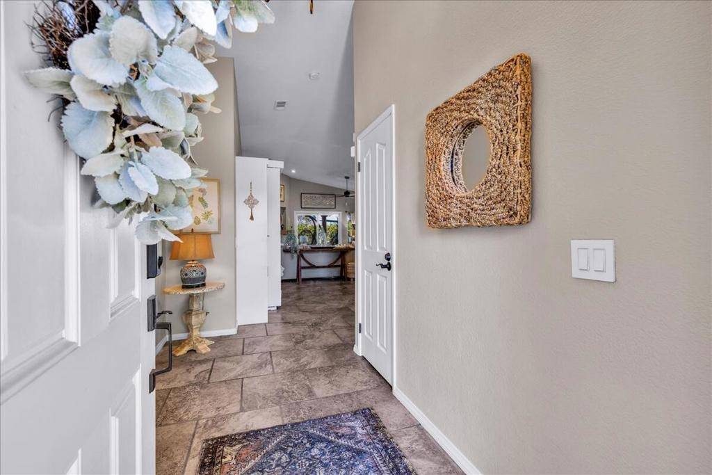 Indio, CA 92201,82570 Delano DR