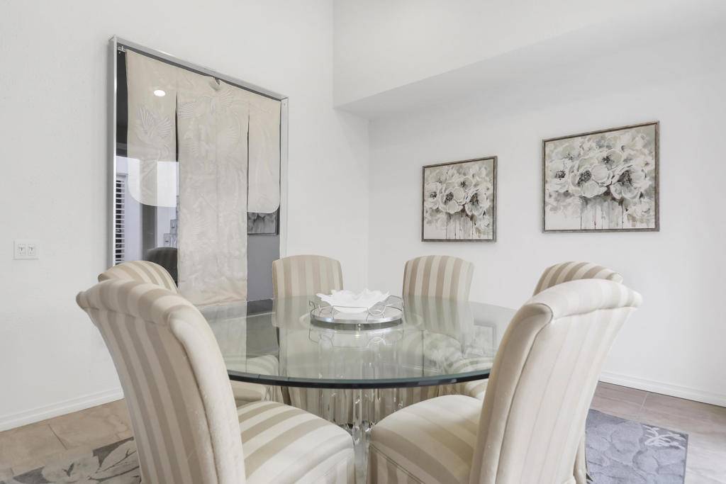 Palm Desert, CA 92211,120 Old Ranch RD