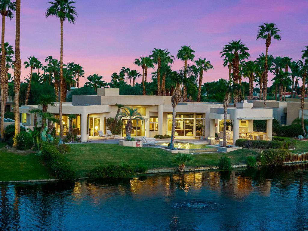 La Quinta, CA 92253,55525 Cherry Hills DR