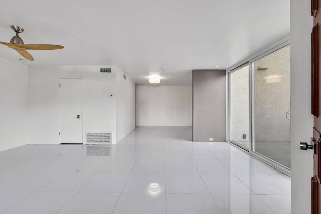 Palm Springs, CA 92262,2521 N Whitewater Club DR #A