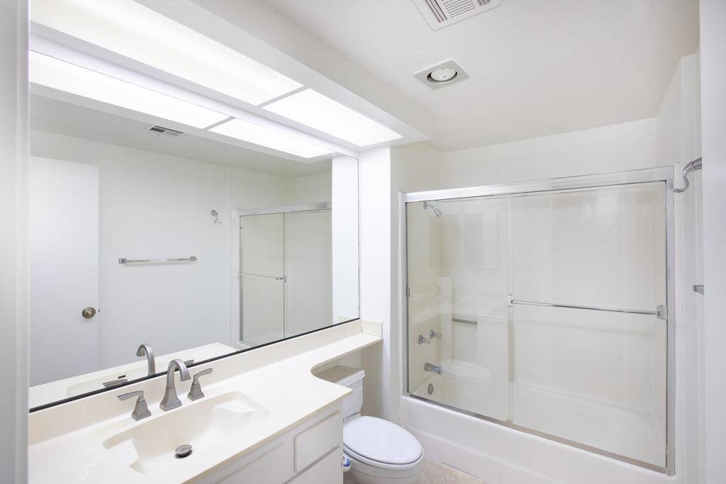 Palm Springs, CA 92264,2700 Lawrence Crossley RD #27