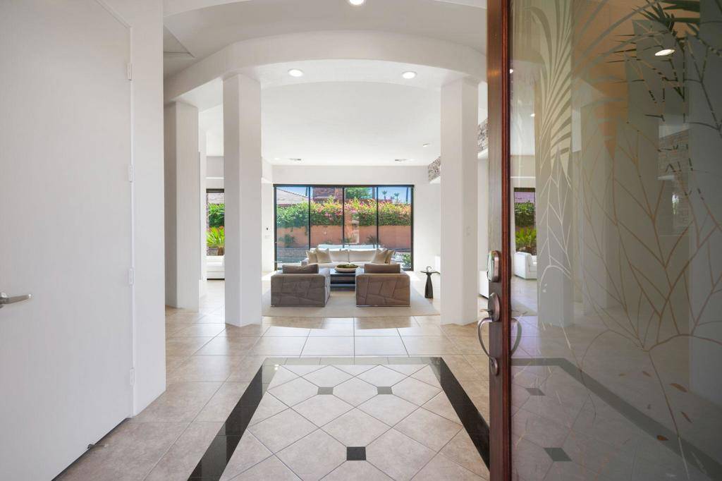 La Quinta, CA 92253,50380 Via Serenidad