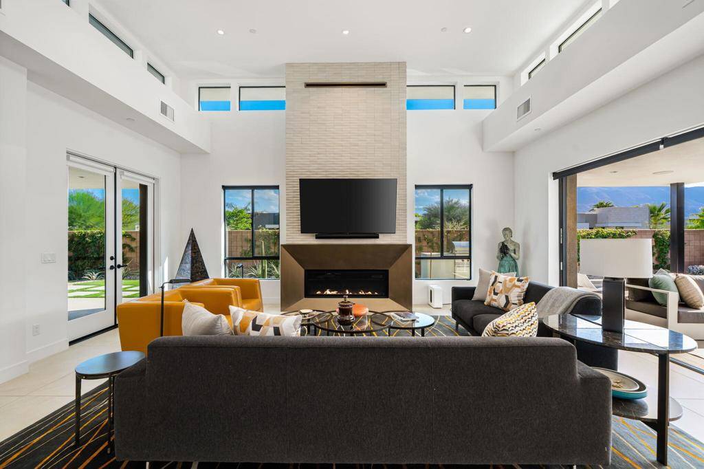 Rancho Mirage, CA 92270,6 Garnet CT