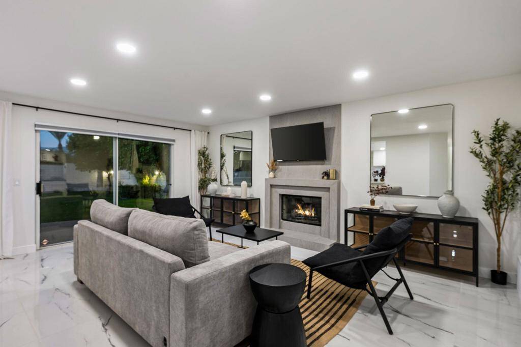 Palm Desert, CA 92211,76817 Manor LN