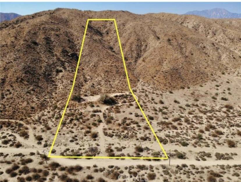 Morongo Valley, CA 92256,52073 Canyon Rd RD