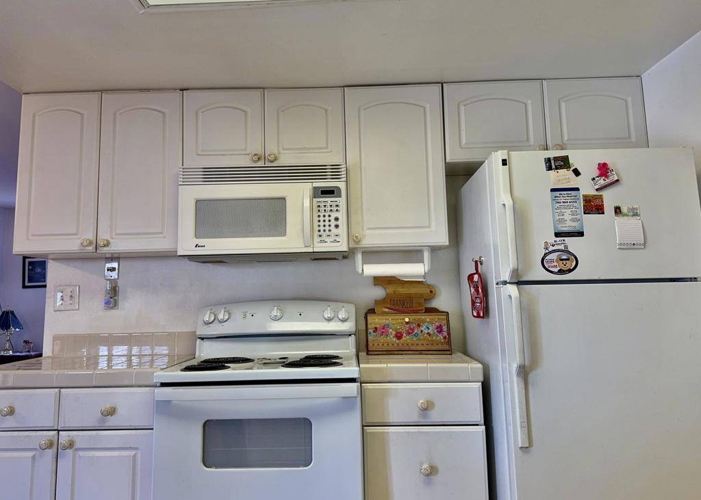 29 Palms, CA 92277,6767 Peterson RD