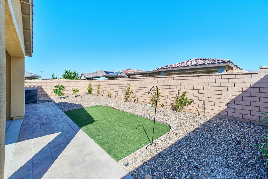 Indio, CA 92203,85494 Cortona CT
