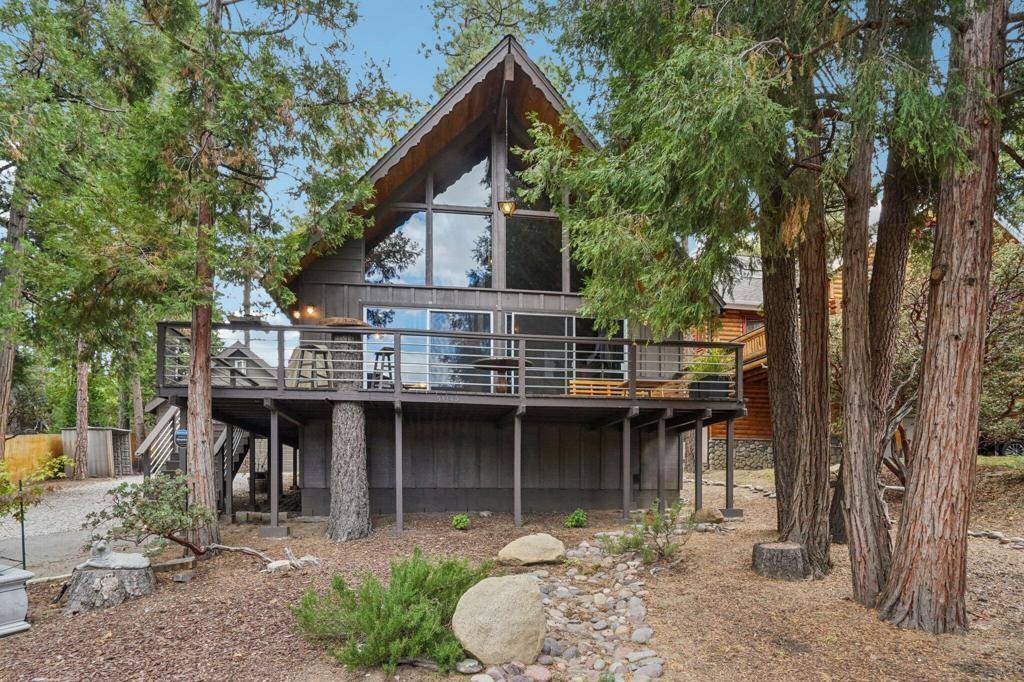 Idyllwild, CA 92549,54143 Linger Lane