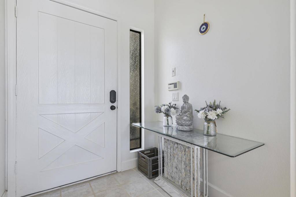 Palm Desert, CA 92211,162 Lost River DR