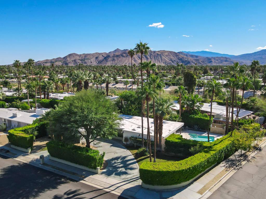 Palm Springs, CA 92264,823 E San Lucas RD