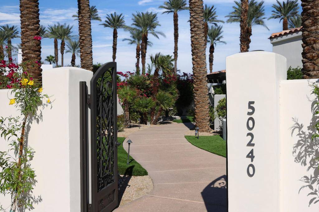 La Quinta, CA 92253,50240 Woodmere