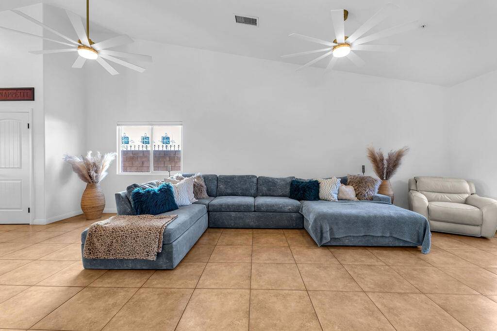 Cathedral City, CA 92234,68095 Alcita RD