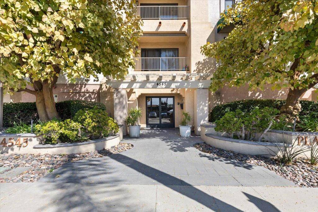 San Diego, CA 92116,4545 Arizona ST #107