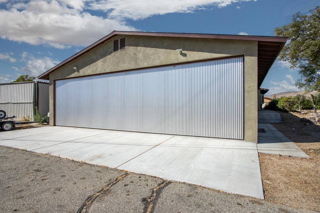 Yucca Valley, CA 92284,6719 Crestview CT