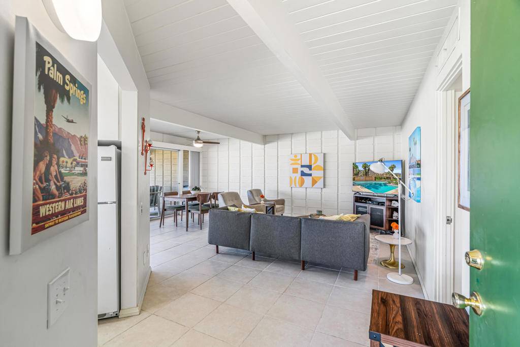 Palm Desert, CA 92260,172 Sandpiper ST