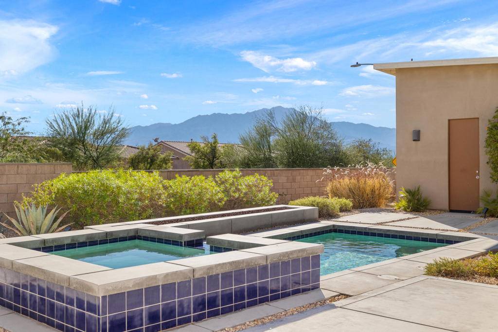 Desert Hot Springs, CA 92240,13996 Avenida La Vista