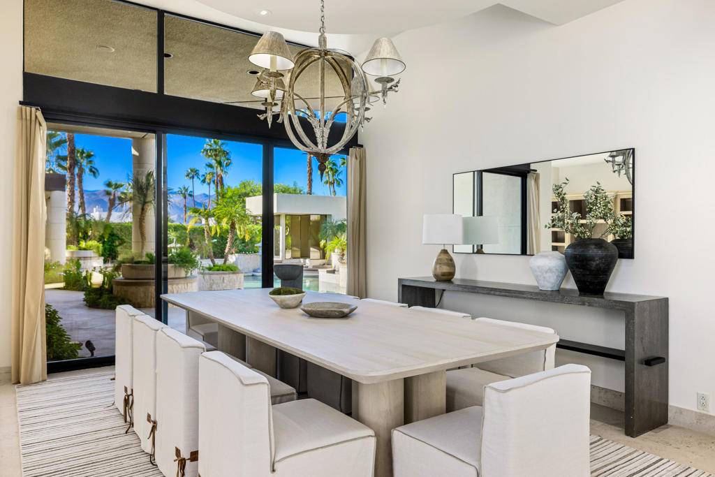 Rancho Mirage, CA 92270,23 Stephen TER