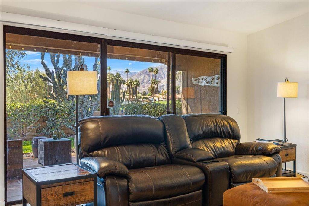 Palm Desert, CA 92260,115 Conejo CIR