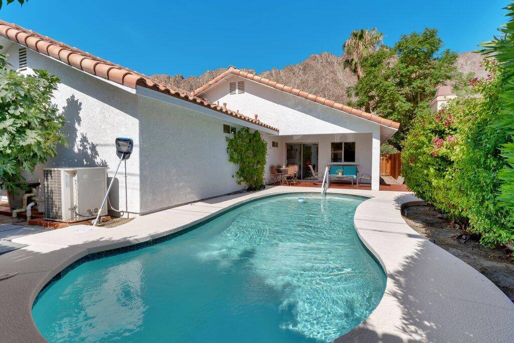 La Quinta, CA 92253,52030 52030 Avenida Madero