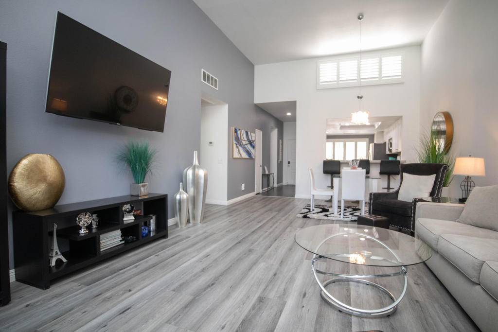 La Quinta, CA 92253,54229 Oakhill