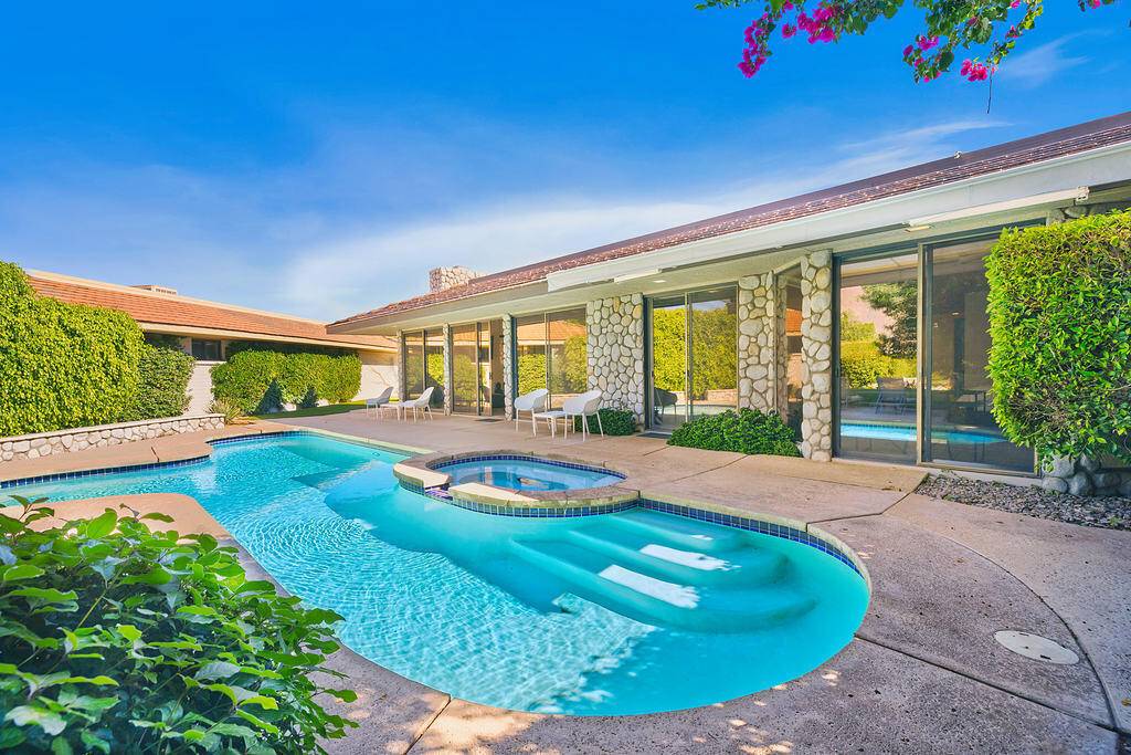 Rancho Mirage, CA 92270,12 Sussex CT