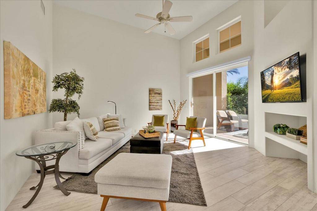 La Quinta, CA 92253,48110 Via Vallarta