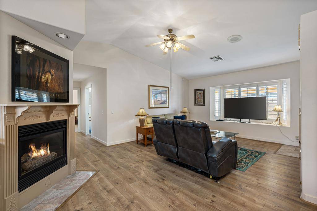 Indio, CA 92201,81641 Avenue 48 #73