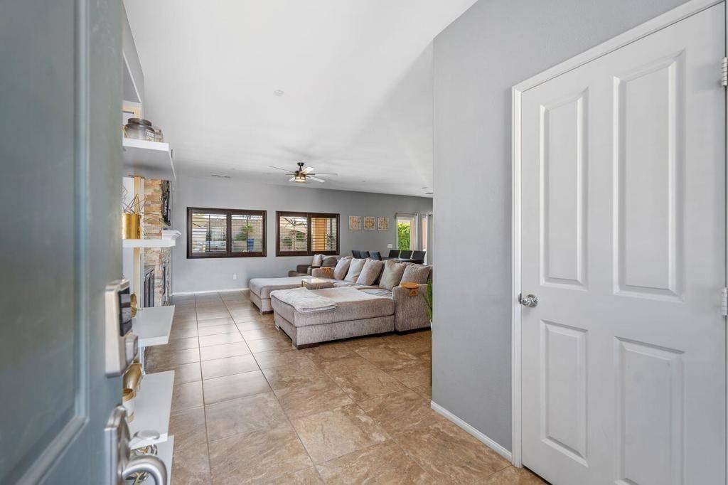 Palm Desert, CA 92211,73853 Mondrian PL