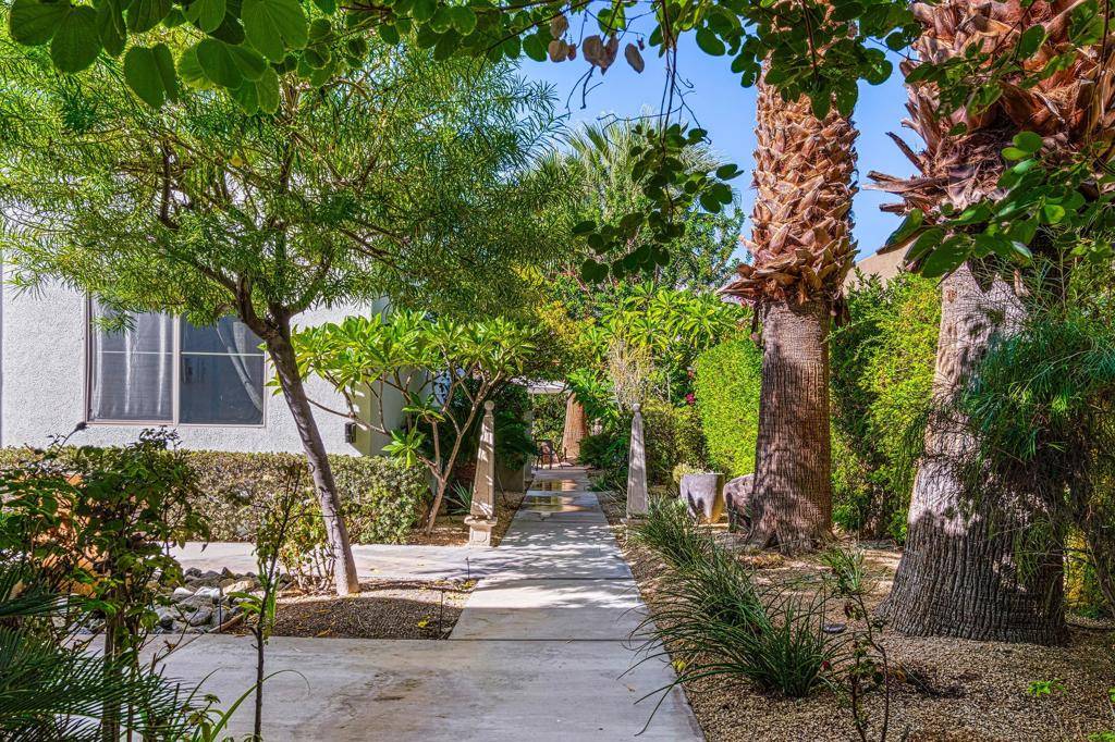 Palm Springs, CA 92264,1911 Torchlight LN