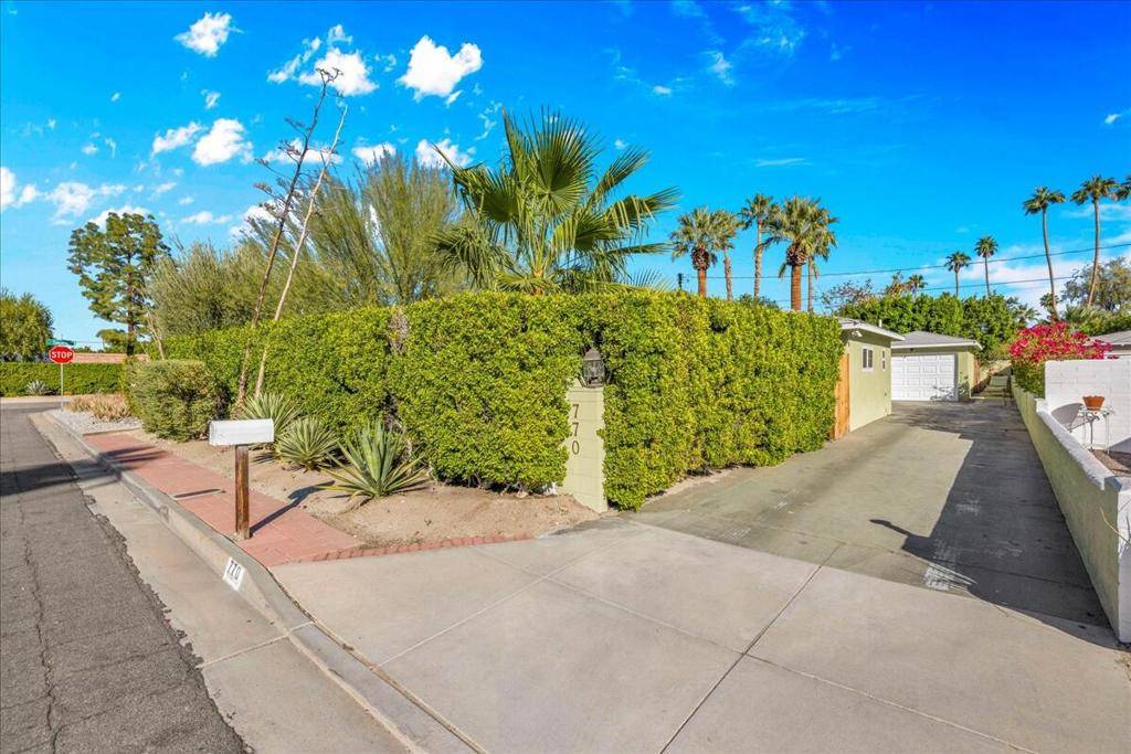 Palm Springs, CA 92262,770 N Paseo De Anza