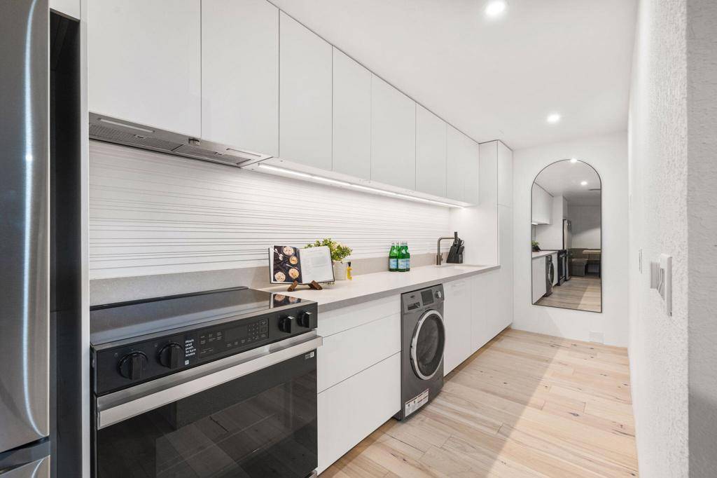 Palm Springs, CA 92262,2857 N Los Felices RD #203