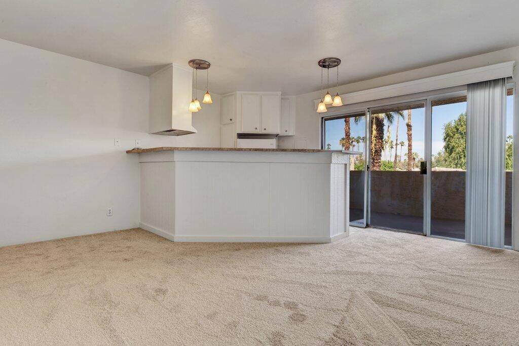 Palm Springs, CA 92264,5300 E Waverly DR #4209