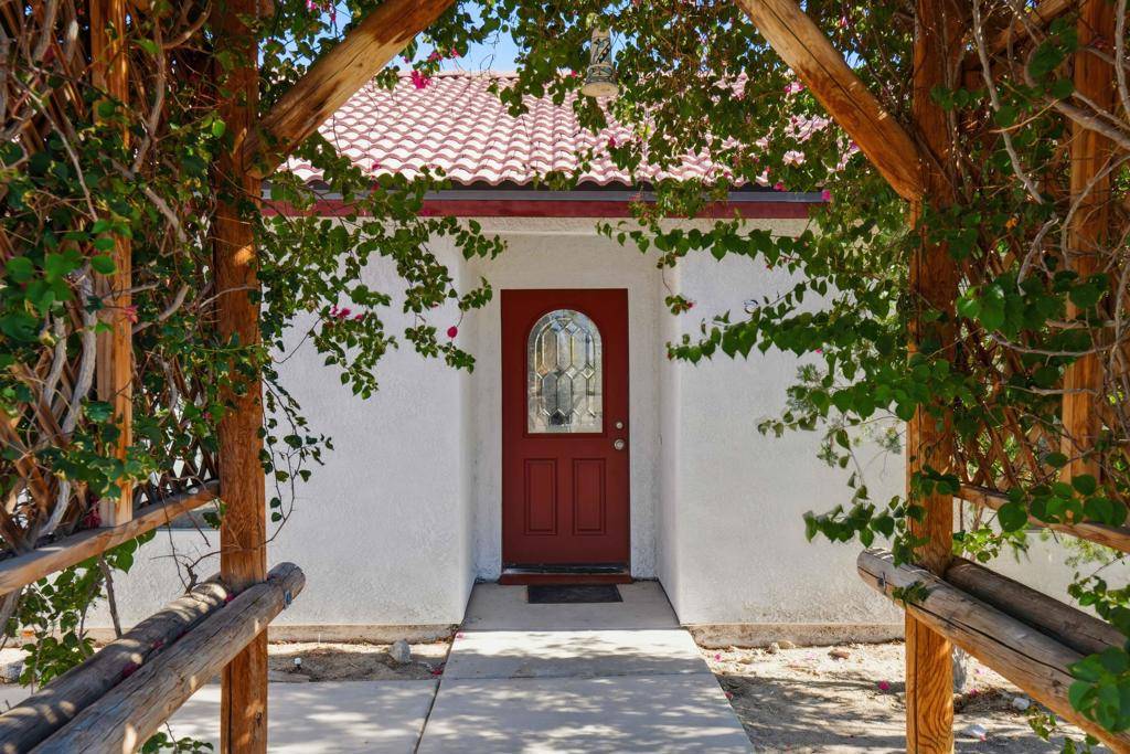 Thermal, CA 92274,2352 Shore Isle AVE